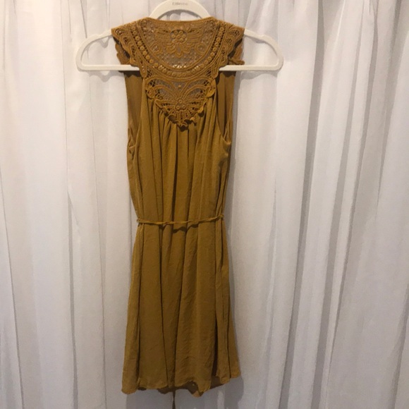 H&M mustard color dress Size 6 - Picture 14 of 16